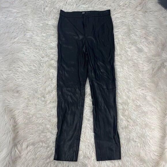 Zara Women’s Black Faux Leather Skinny Pants Casual Size Medium Stretch Mid Rise - Picture 1 of 11